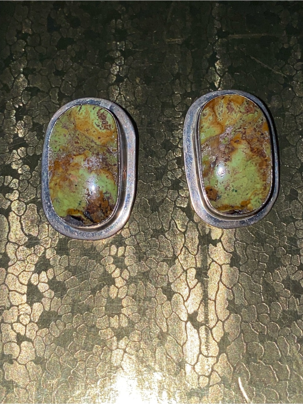 Vintage Sterling Silver Brown and Green Stone Oval Earrings, clip on - Picture 2 of 7